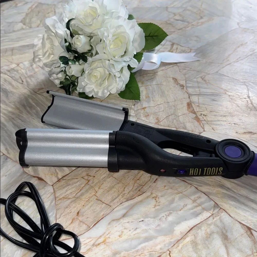 Hot Tools Professional Deep Waver Black Silver Triple Barrel Hair Iron Hairwaver